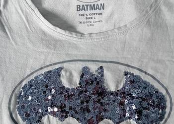 nieużywana super bluzeczka damska z cekinowym Batmanem