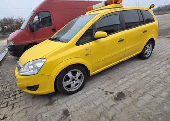 Opel Zafira, pomoc drogowa, auto serwisowe dla mechanika, automat, hak