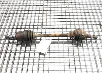 PÓŁOŚ LEWY PRZÓD TOYOTA AYGO I 1.0 68KM 05-14 PRZEGUB