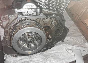 Silnik czesci Honda cbf 125