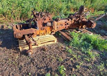Massey Ferguson 4225 i pochodne części