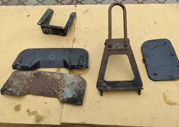 Zaczep  ucho hak holowniczy  Polonez Caro przód osłona paska