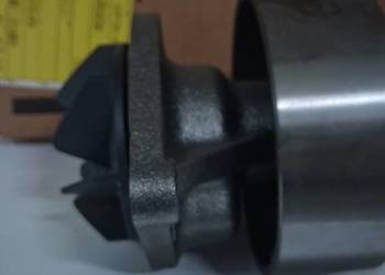 Pompa Wody 504216828 Newholland