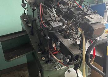 Ćwiekarka czubków Interational SHLBTH