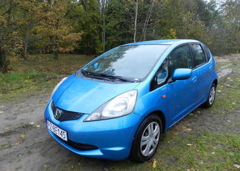 Honda Jazz III śliczna ekonomiczna niezawodna zarejestrowana Honda Jazz III śliczna ekonomiczna niezawodna zarejestrowana