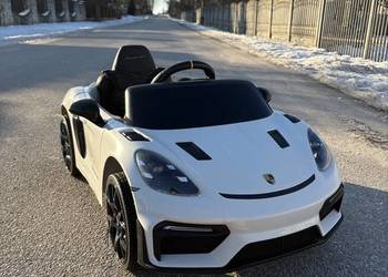 auto na akumulator Porsche 718 nowe elektryczne dla dzieci