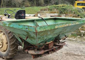 Rozsiewacz Amazone zau 1001 1000 kg