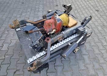 TUZ, przedni podnośnik, WOM, Lindner Geotrac