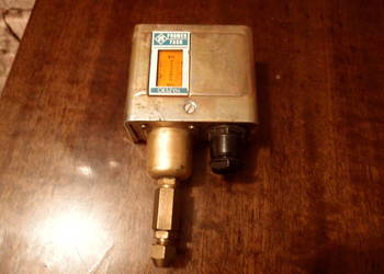 Regulator ciśnienia FACH Cieszyn RL4  0,2-1,6Mpa do 16Bar