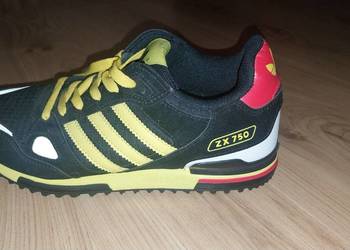 Buty sportowe Adidas 42
