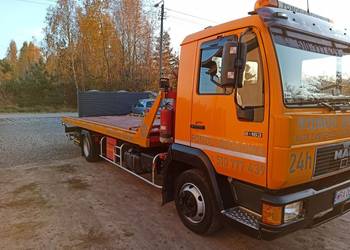 LAWETA PIONKI POMOC DROGOWA 24H HOLOWANIE
