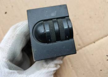 VW GOLF III MK3 PRZEŁĄCZNIK PODGRZEWANIA FOTELI SIEDZEŃ 1H6963563A