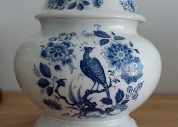 Bomboniera  pojemnik porcelana Niemiecka Hampton