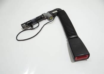 NAPINACZ PASA PRAWY PRZÓD BMW E60 E61 OE 7210888 (4822532)