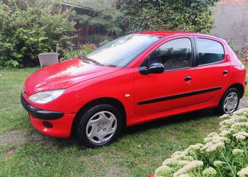 Peugeot 206 1.1b 2002r 5d