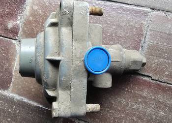 Zawór sterowania układu hamulcowego, STAR, Jelcz