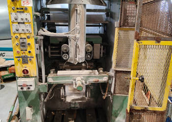 Pionowa przemysłowa maszyna do pakowania wyposażona w sterownik Quantum II…