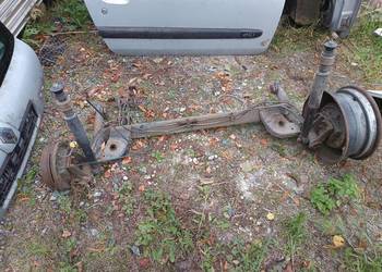 Renault Clio II belka tylnia oś