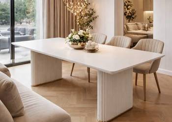 Stół z lamelami RITMO , BLAT – FREZ 45 stopni, AKANT Meble