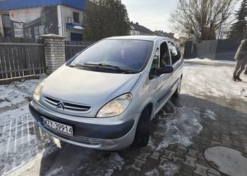 Witam do sprzedania citroen Xsara Picasso 2003 1.8 bezyna