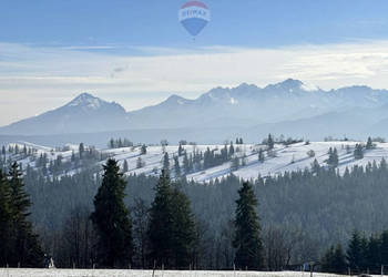 Działka budowlana z widokiem na góry w Bustryku