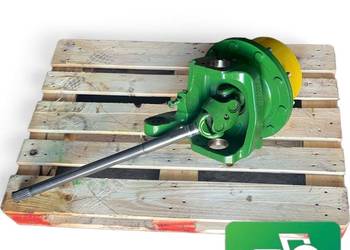 `Zwrotnica Zwolnica Piasta Półoś 7550614561 John Deere 6215R