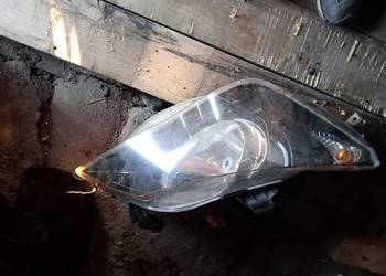 Lampa przednia prawa Seata Ibiza 2014