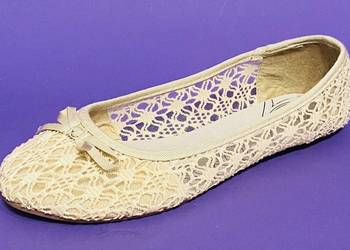 Przewiewne beżowe damskie baleriny rozmiar 38 (4302)