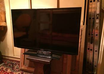 Telewizor LCD SAMSUNG 40 cali  - Smart z pilotem