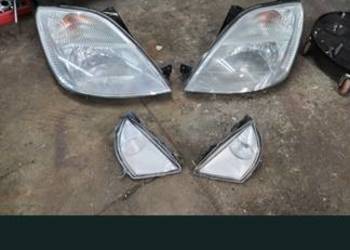 Lampy przednie + przeciwmgłowe ford fiesta mk5 mk6