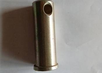 Sworzeń cięgła dolnego Ursus C385 ,   8445004111