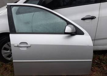 drzwi przednie prawe prawy przód mondeo mk3 lak .  60