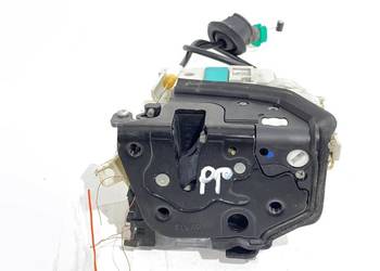 ZAMEK DRZWI PRAWY PRZÓD AUDI A4 B9 Kombi 8X1837016C