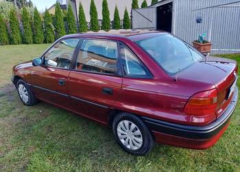 Opel Astra F classic sedan wspomaganie