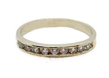 Pierścionek Próby 585 2,18g Rozmiar 17 Cyrkonie Ocechowany