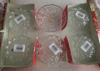 Kryształowe miseczki nowe komplet