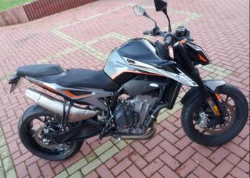 ktm duke 790 2023  a2
