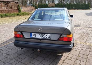 1987 Mercedes 300E W124 benzyna 3.0-12v automat 188KM wąska listwa