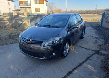 Toyota Auris lift 1.4 D4D 90 KM