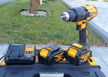 Wkrętarkę z udarem DCD778 DEWALT 18v 2x4Ah