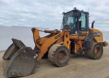 Ładowarka kołowa Case 621D/1 2005 4WD