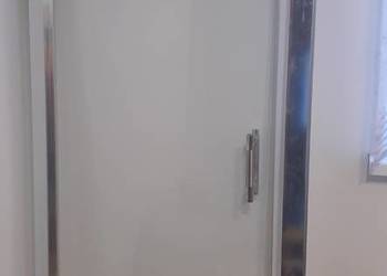 Ścianka prysznicowa, drzwi z ramą.  Z Niemiec.