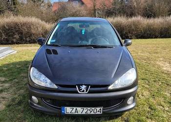 Peugeot 206 1.6 HDi 110 km uszkodzony