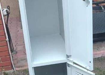 Szafka BHP 2-skrytkowa 30x50x180