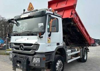 Wywrotka 4x4 Mercedes 1841