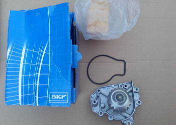 Pompa wody SKF VKPC 93608 Honda CR-V I 2.0 16V Integra 1.6 1.8