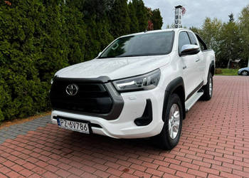 Toyota Hilux 2.4 D-4D Zarejestrowany Niski przebieg VII (2005-)