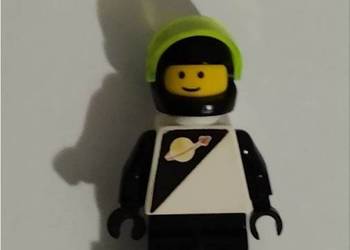 Lego Space figurka kosmonauty czarny i biały strój