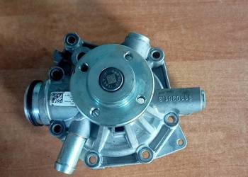 Deutz pompa wody 04129090