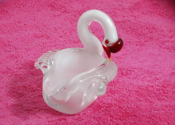 Szklana figurka Łabędź – pojemnik / pasterka vintage PRL art-glass